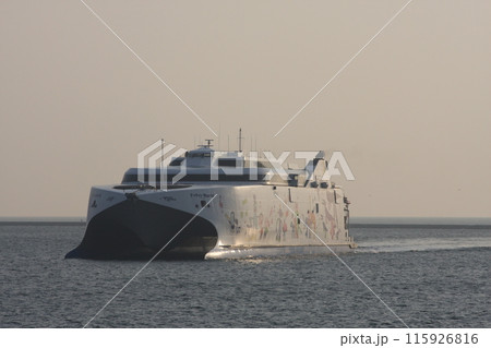 津軽海峡フェリー 115926816