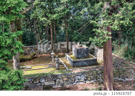 天下人織田信長が築いた城「安土城」 天下人織田信長が築いた城「安土城」 115928787