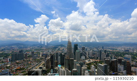 マレーシアの首都　クアラルンプールの俯瞰 115930210