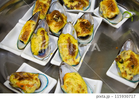 Buffet meals in luxury hotels often include a variety of food options from all over the world.    115930717