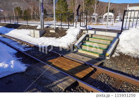 生田原駅の構内踏切(石北本線・JR北海道) 生田原駅の構内踏切(石北本線・JR北海道) 115931250