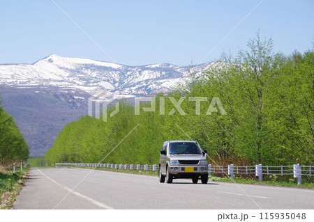 春のドライブイメージ　三菱パジェロミニ 115935048