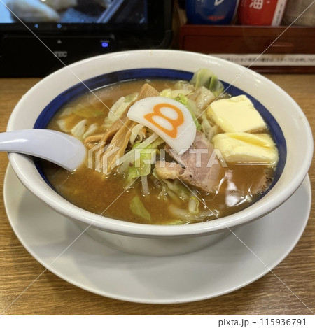 8番らーめん 金沢駅店 8番らーめん 金沢駅店 115936791