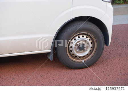 貨物系軽自動車のタイヤ 115937671