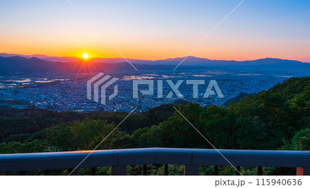 西蔵王公園展望広場・夕景 115940636
