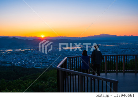 西蔵王公園展望広場・夕景 115940661