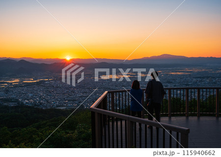 西蔵王公園展望広場・夕景 115940662