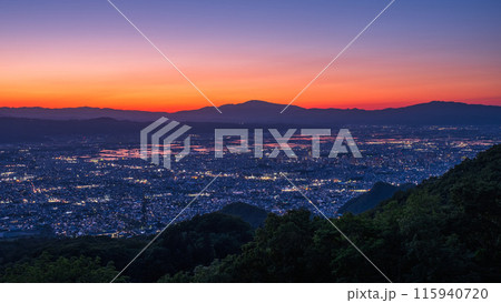 西蔵王公園展望広場・夕景 115940720