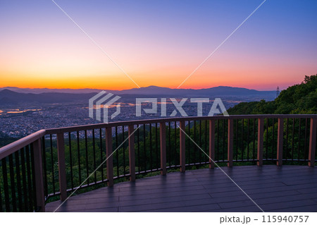 西蔵王公園展望広場・夕景 115940757
