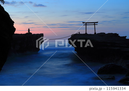 寝姿山 - 山頂見晴台 115941334