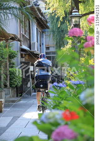静岡県下田市 ペリーロードの街並み 静岡県下田市 ペリーロードの街並み 115942151