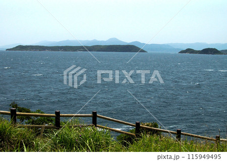 佐賀県唐津市の絶景スポット 七ツ釜園地の眺望 佐賀県唐津市の絶景スポット 七ツ釜園地の眺望 115949495