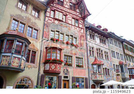 シュタイン・アム・ライン旧市街・市庁舎広場の壁画装飾【スイス】 シュタイン・アム・ライン旧市街・市庁舎広場の壁画装飾【スイス】 115949623