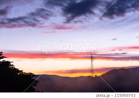 夏至の夕暮れ 夏至の夕暮れ 115950753