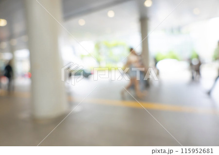 繁華街の背景ぼかし 繁華街の背景ぼかし 115952681