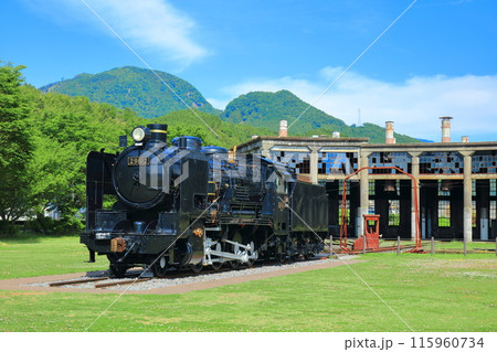 【大分県】晴天の旧豊後森機関庫(鉄道遺産) 【大分県】晴天の旧豊後森機関庫(鉄道遺産) 115960734
