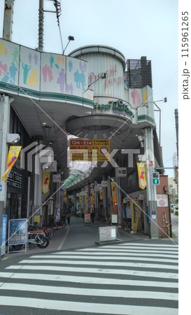 ハッピーロード大山商店街の入口 115961265