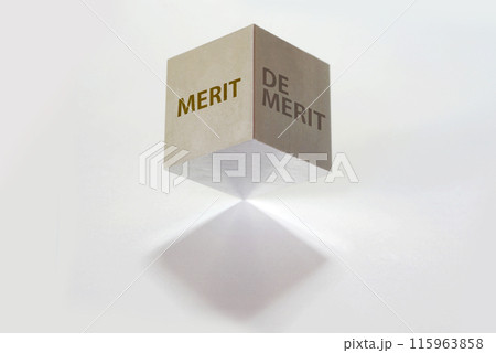 メリットとデメリット　キューブ 115963858