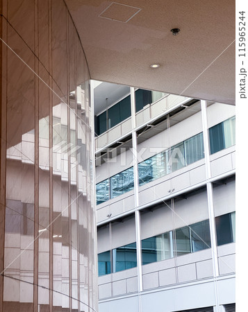 glass windows of office building glass windows of office building 115965244