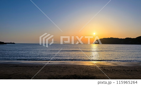 sunset on the beach sunset on the beach 115965264