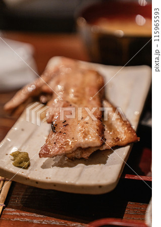 炭火焼食堂こがねやの豚バラ焼き 炭火焼食堂こがねやの豚バラ焼き 115965593