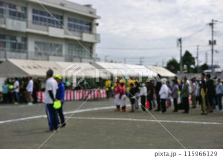地区体育祭 風景 イメージ ボケ 地区体育祭 風景 イメージ ボケ 115966129