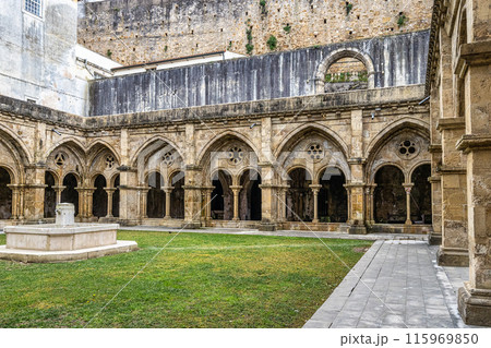 Gothic romanesque cloister of old Coimbra Cathedral, Se Velha de Coimbra in Portugal Gothic romanesque cloister of old Coimbra Cathedral, Se Velha de Coimbra in Portugal 115969850