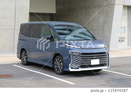 ミニバン ミニバン 115974387