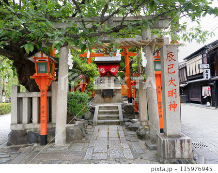 祇園 辰巳大明神 京都府 祇園 辰巳大明神 京都府 115976945