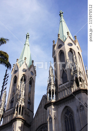 サンパウロ市にあるセー大聖堂　ブラジル 115978512