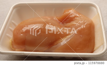 おいしい鶏肉胸肉 115978880