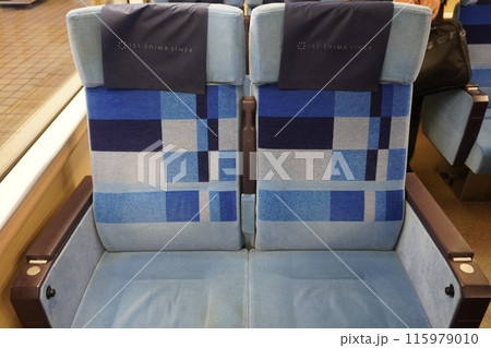 「電車の空席」 「電車の空席」 115979010