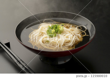 入麺,にゅうめん,煮麺,温かいそうめん 入麺,にゅうめん,煮麺,温かいそうめん 115980010