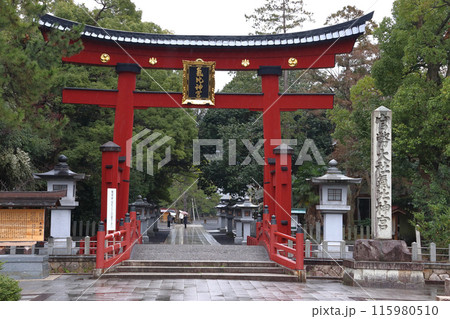 氣比神宮:大鳥居(福井県敦賀市) 氣比神宮:大鳥居(福井県敦賀市) 115980510