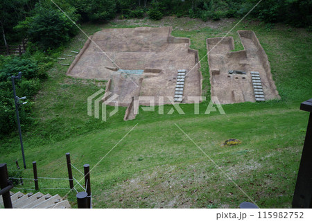 〈島根県〉荒神谷遺跡 展望台からの眺め 〈島根県〉荒神谷遺跡 展望台からの眺め 115982752