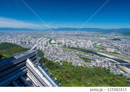 【岐阜城】天守閣展望台から望む大パノラマ 【岐阜城】天守閣展望台から望む大パノラマ 115982813