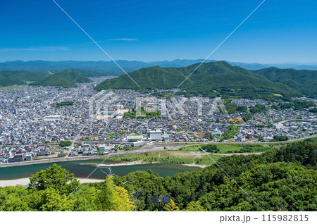 【岐阜城】天守閣展望台から望む大パノラマ 【岐阜城】天守閣展望台から望む大パノラマ 115982815