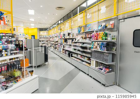 イトーヨーカドー国領店　3階のLOFT　文房具売り場　夏　東京都調布市 115985945