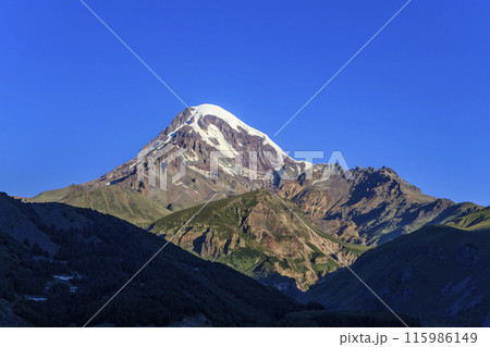 カズベク山 115986149