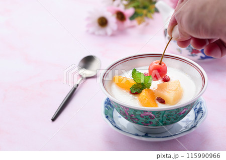 フルーツ杏仁豆腐 115990966