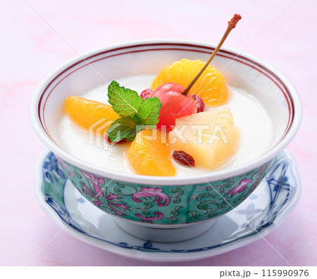 フルーツ杏仁豆腐 115990976