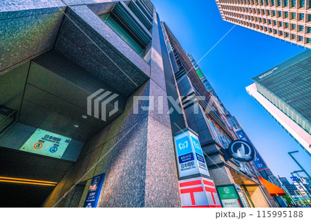 日本の東京都市景観 6月。日本橋駅出入口B0などを望む=5日 日本の東京都市景観 6月。日本橋駅出入口B0などを望む=5日 115995188