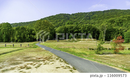 賞田廃寺跡　全景　岡山県岡山市 116009573