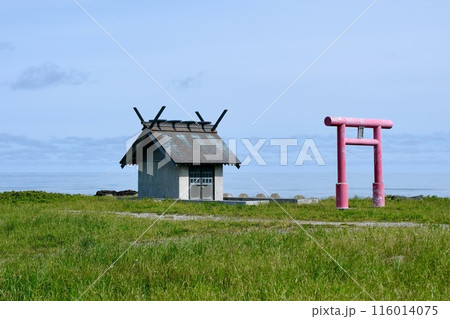 【北海道】抜海港近くの鳥居 116014075