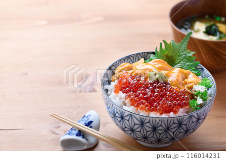 最強の海鮮丼 ウニいくら丼 最強の海鮮丼 ウニいくら丼 116014231