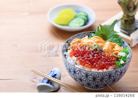 最強の海鮮丼 ウニいくら丼 最強の海鮮丼 ウニいくら丼 116014268