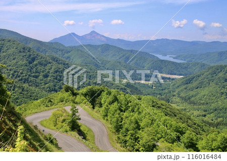 春の西吾妻スカイバレー(福島県・北塩原村) 春の西吾妻スカイバレー(福島県・北塩原村) 116016484