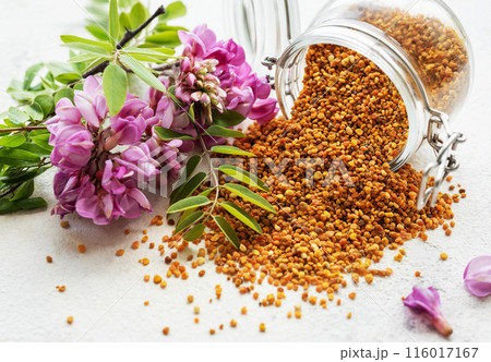 Healthy bee pollen grains Healthy bee pollen grains 116017167
