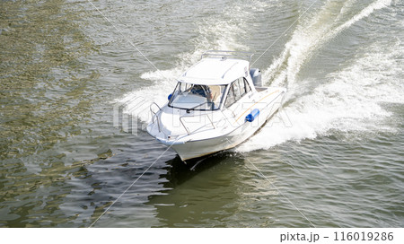 隅田川のボート 116019286