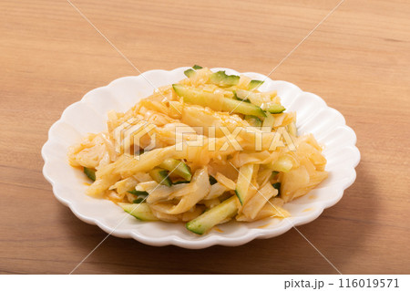 蒸し鶏とキュウリ 穂先メンマ和え 蒸し鶏とキュウリ 穂先メンマ和え 116019571